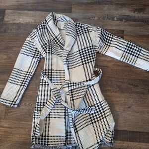 Hayden Black and White Waffle Knit Light Weight Jacket